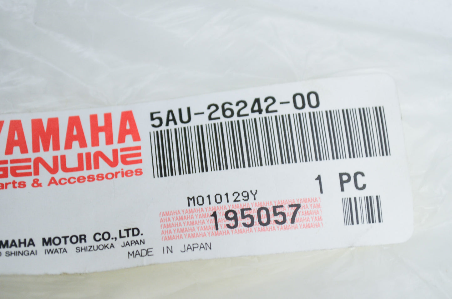 OEM Yamaha 5AU-26242-00-00 Right Grip NOS