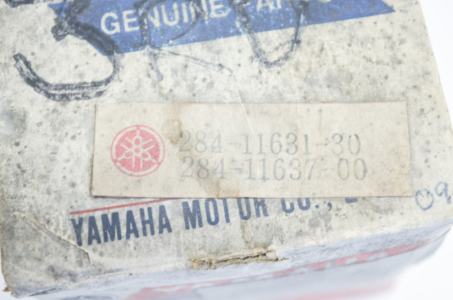 OEM Yamaha 284-11637-00-00 Piston 3 O/S 0.75 NOS