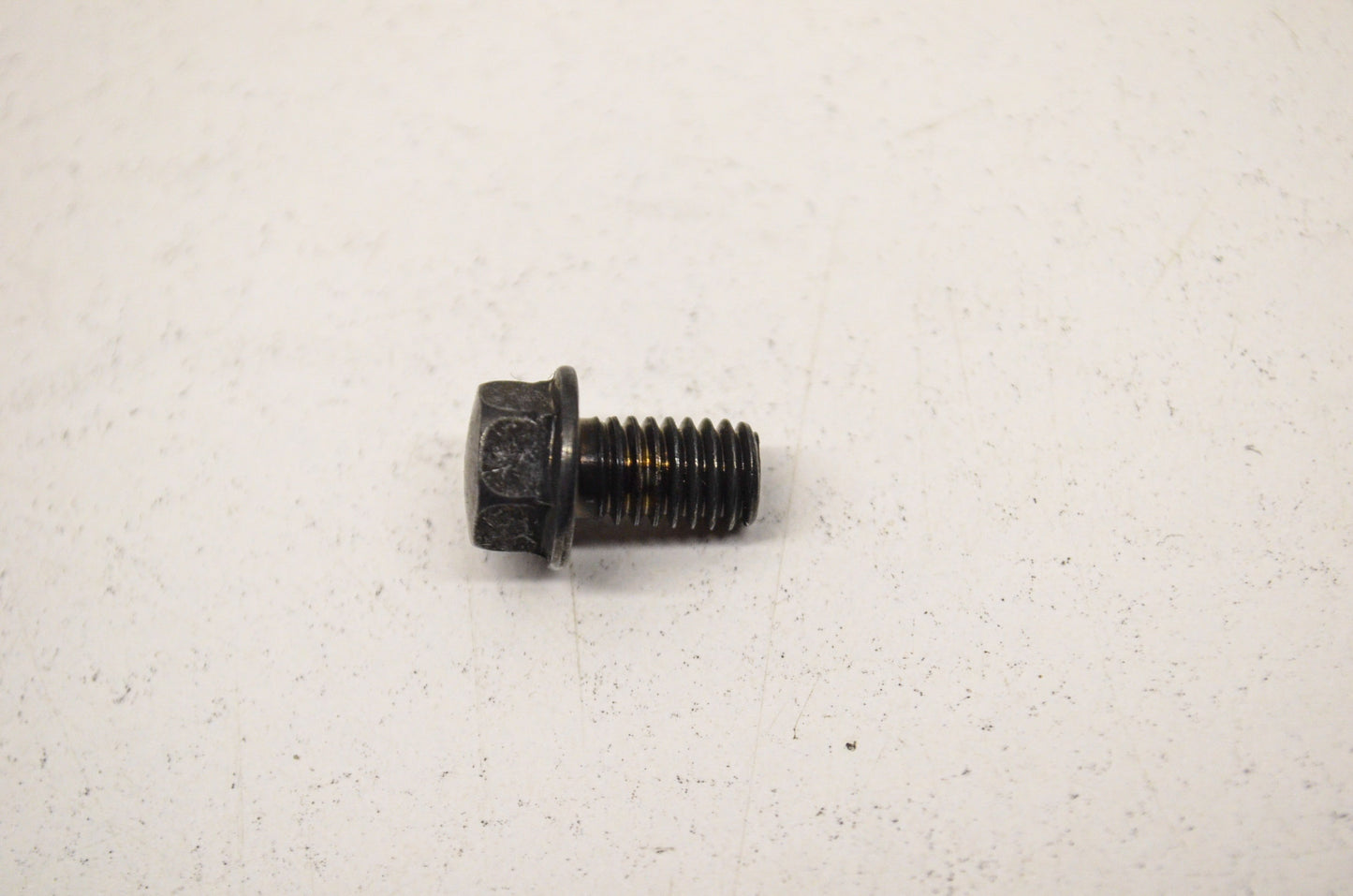 OEM Honda 90102-HC4-000 Flange Bolt (6X10) NOS
