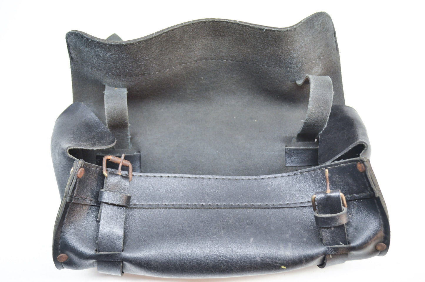 Leather Bag 10'x5'x3.5'