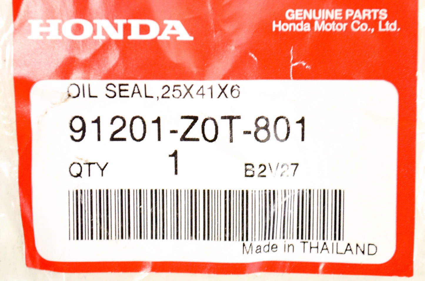 OEM Honda 91201-Z0T-801 Oil Seal 25X41X6 NOS
