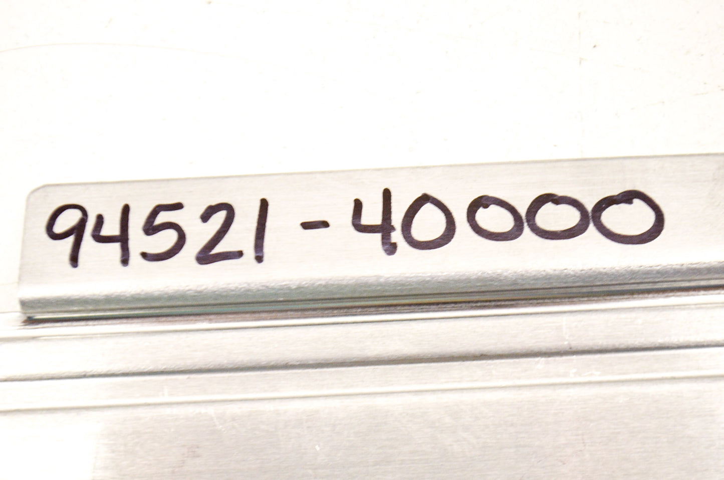 OEM Honda 94521-40000 Circlip (40mm) NOS