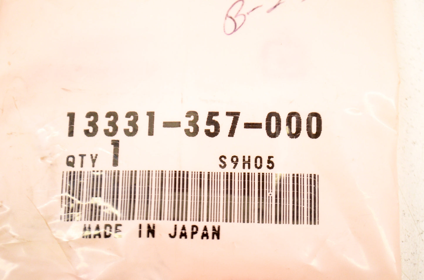 OEM Honda 13331-357-000 Key 25X18 NOS