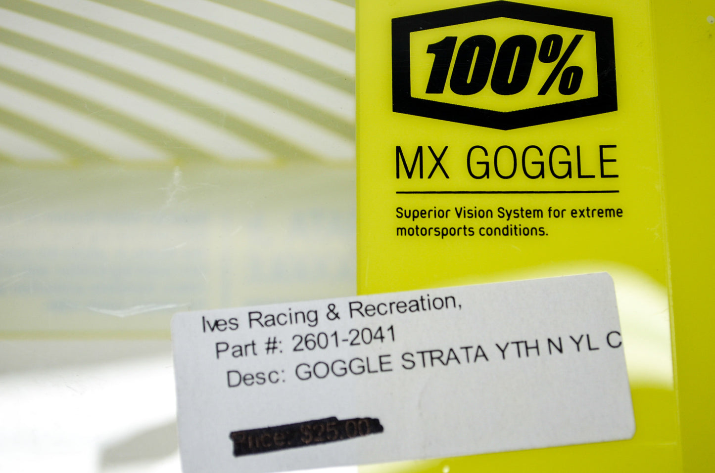 New 100 % The Strata Jr Youth Neon Yellow Clear Lens Goggle NOS