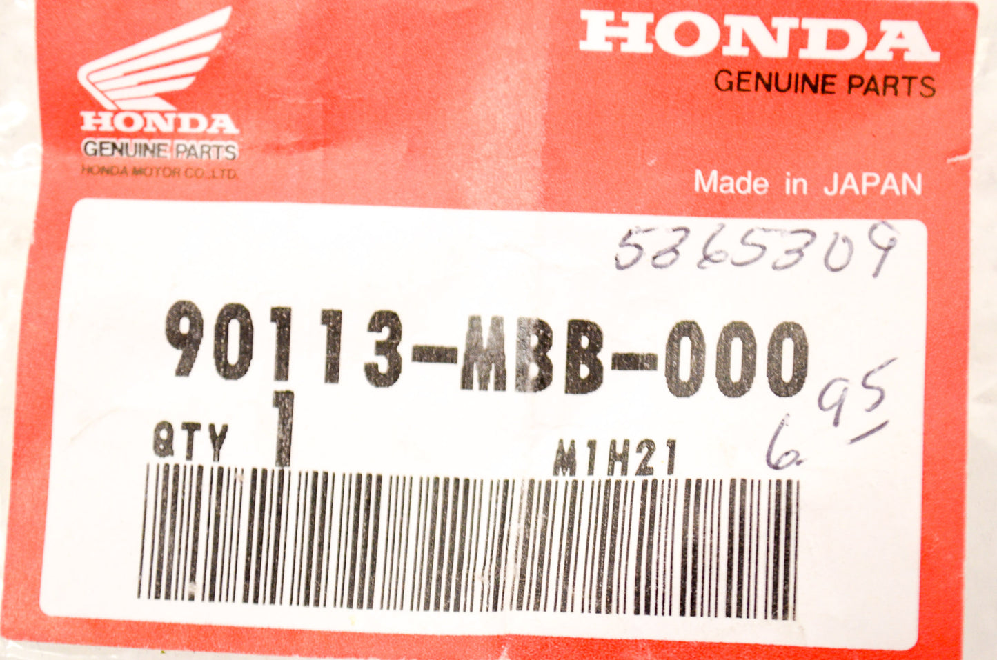 OEM Honda 90113-MBB-000 Change Pivot Bolt NOS