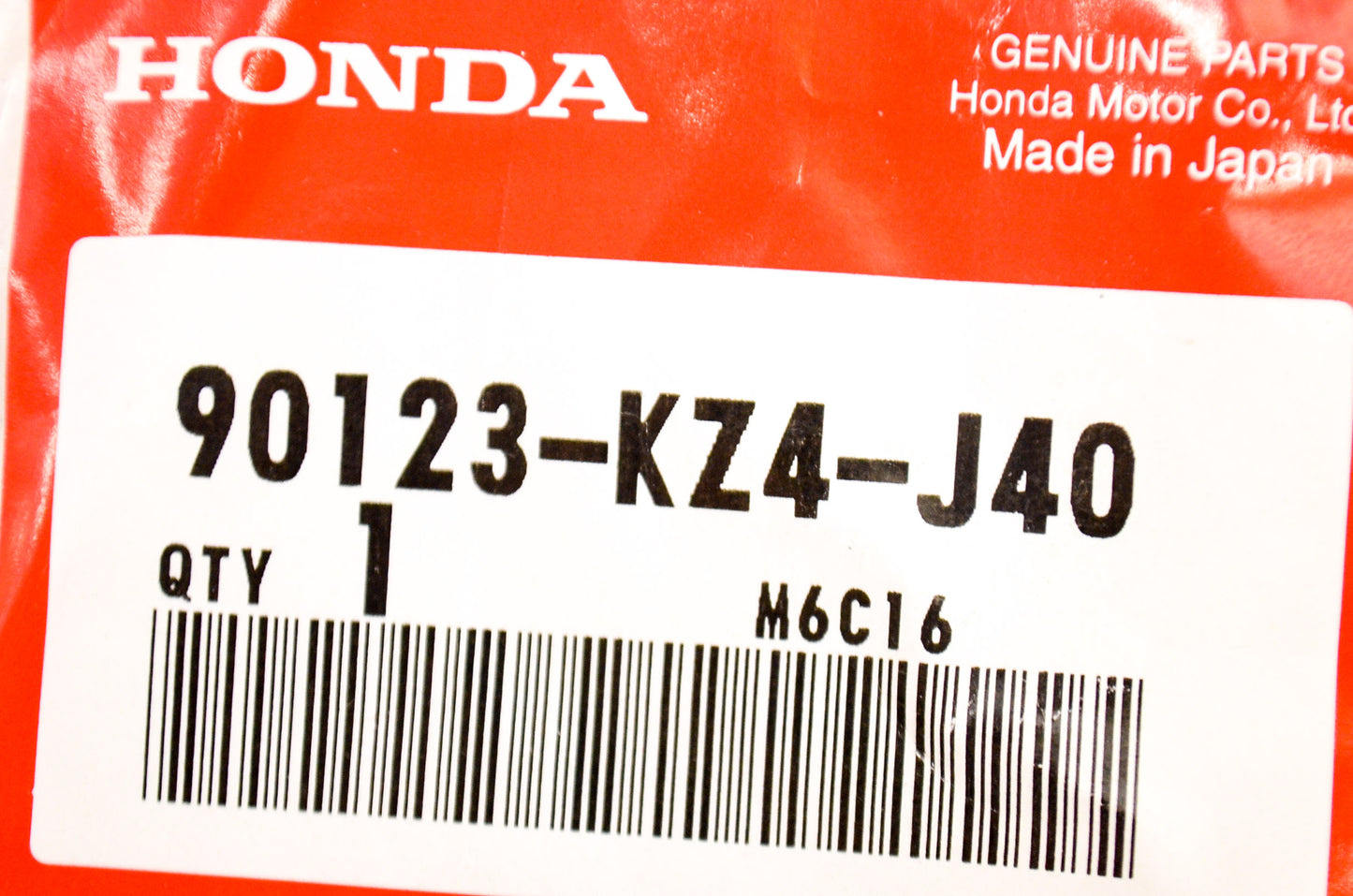 OEM Honda 90123-KZ4-J40 Flange Bolt (8X18) NOS