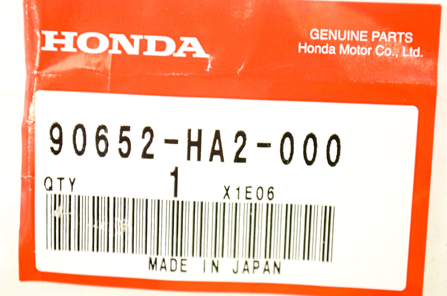 OEM Honda 90652-HA2-000 Outer Clip 37mm NOS