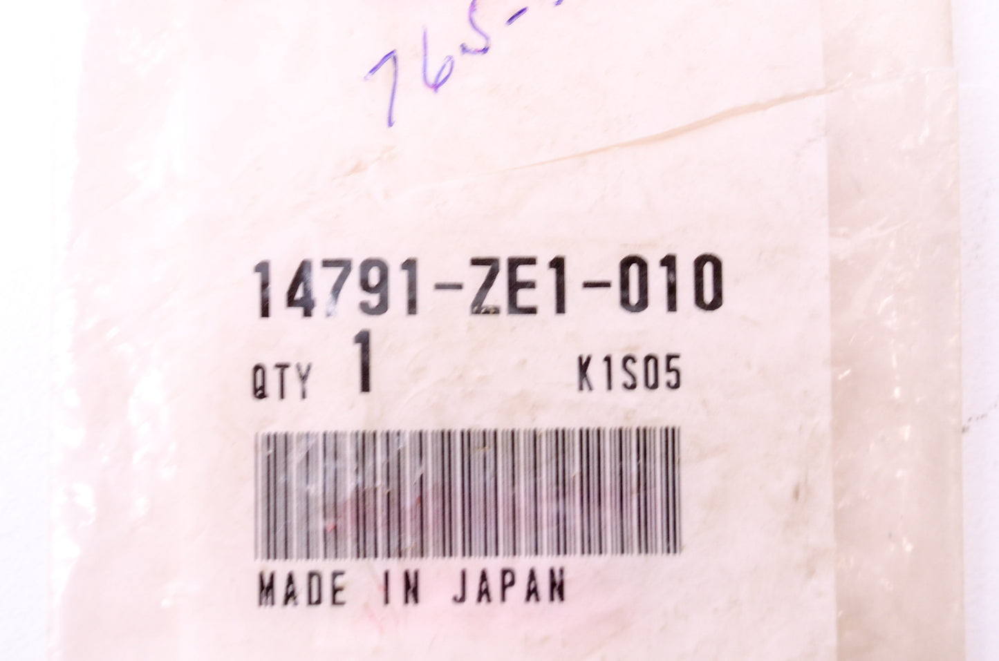 OEM Honda 14791-ZE1-010 Push Rod Guide Plate NOS