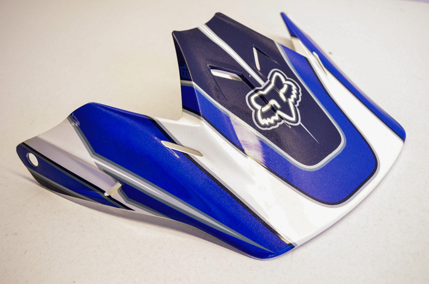 New Fox V3 Helmet Visor Blue/White NOS