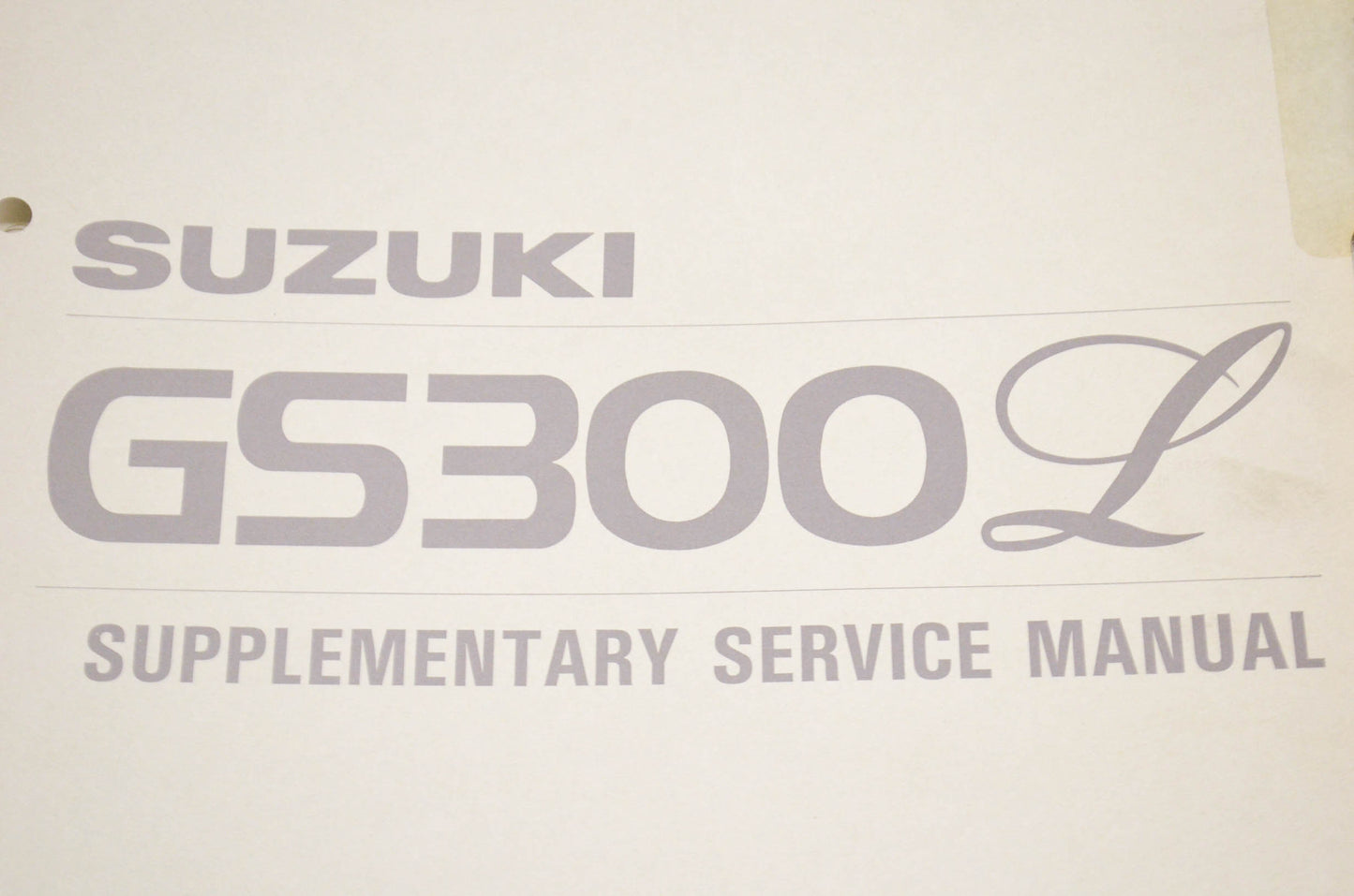 OEM Suzuki 99501-32020-03E Supplementary Service Manual GS300L. NOS