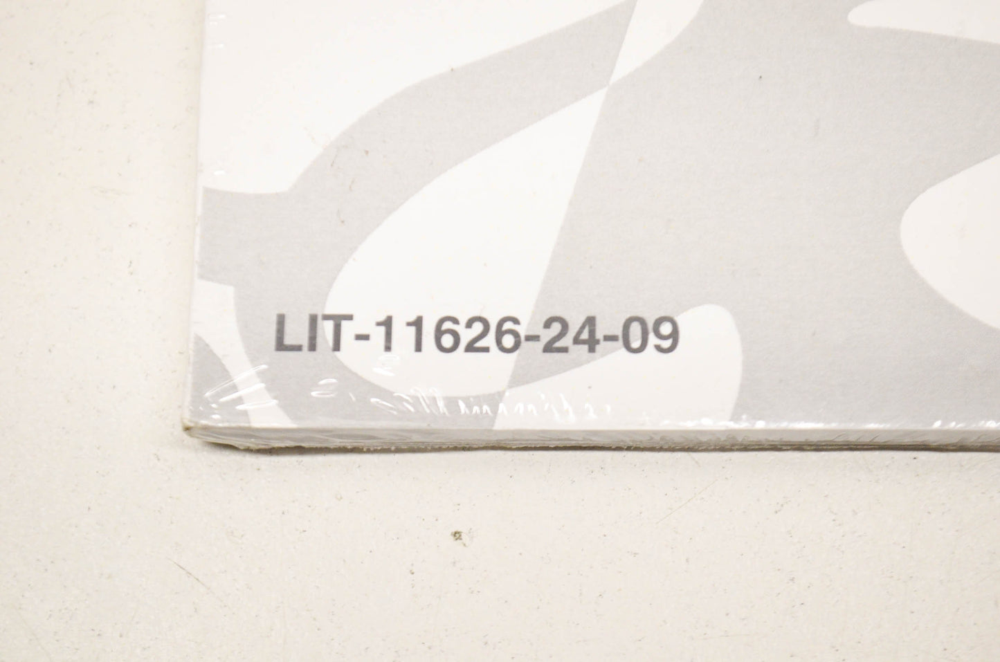 OEM Yamaha LIT-11626-24-09 XV19CA/CSA(C) Owner's Manual NOS