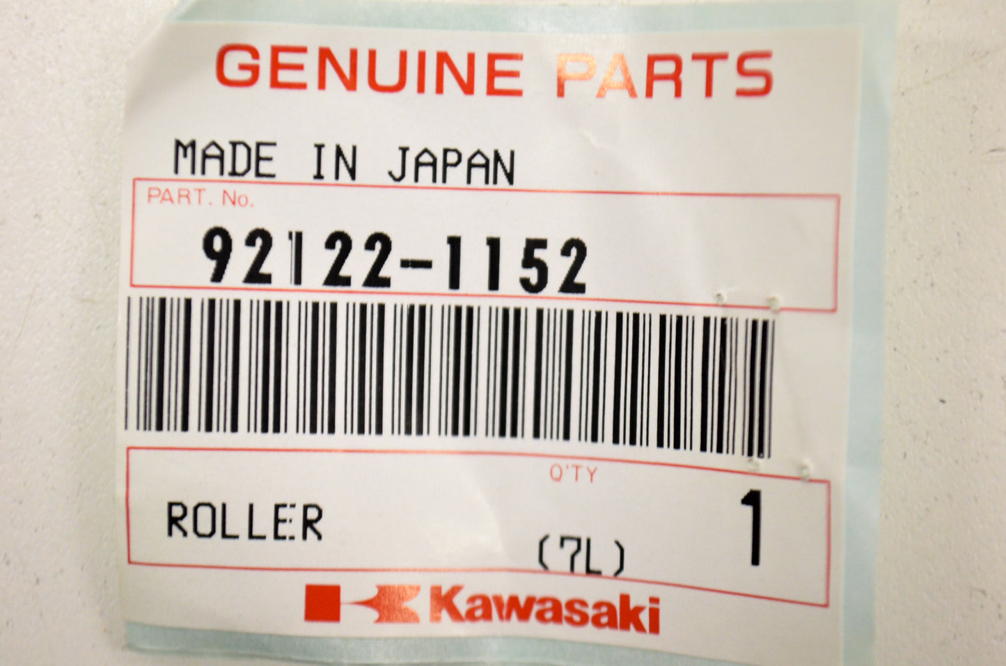 OEM Kawasaki 92122-1152 Roller NOS