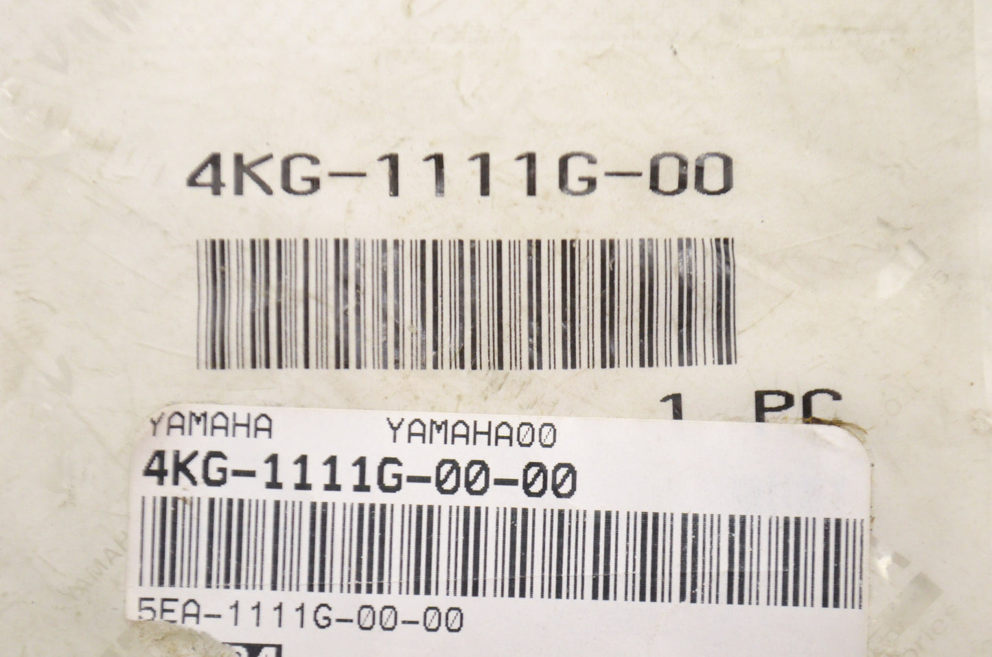 OEM Yamaha 4KG-1111G-00-00 Rubber Mount 1 NOS