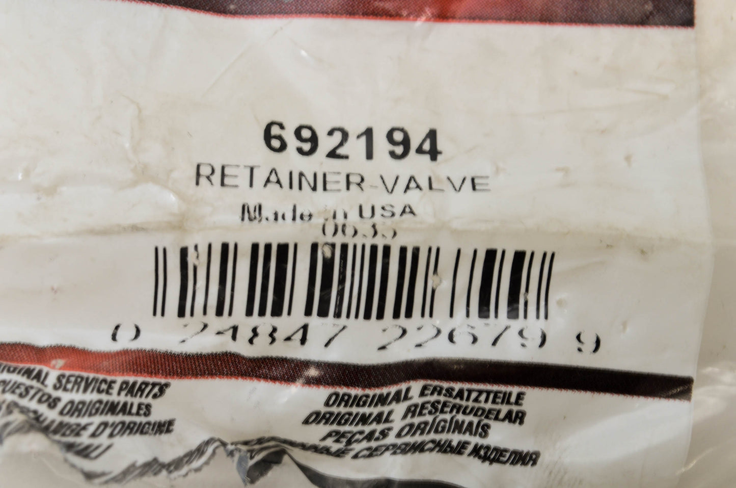 New OEM Briggs & Stratton 692194 Retainer Valve NOS