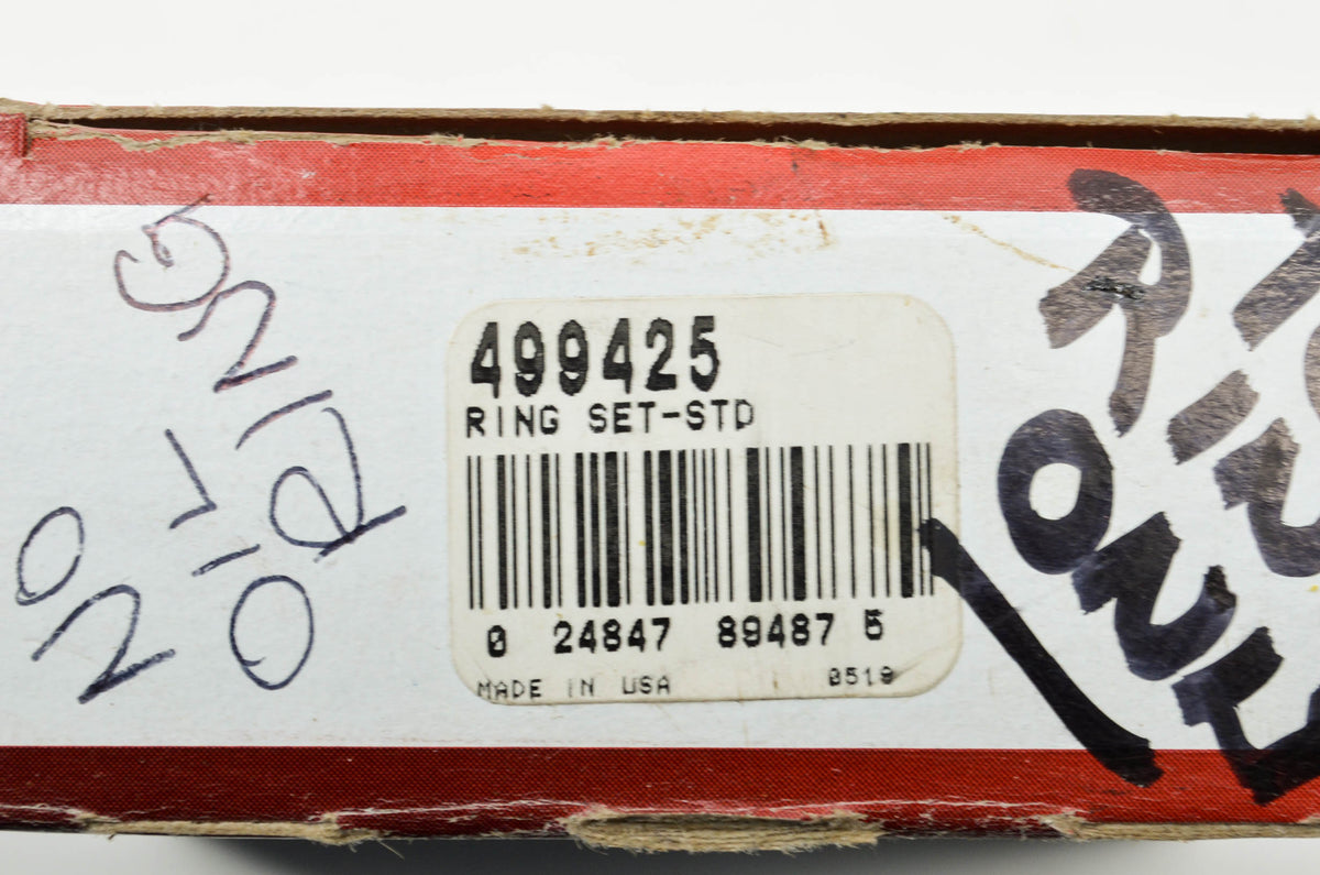 OEM Briggs & Stratton 499425 Piston Ring NOS