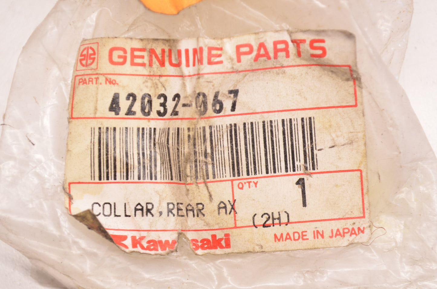 New OEM Kawasaki 42032-067 Left Hand Rear Axle Collar NOS