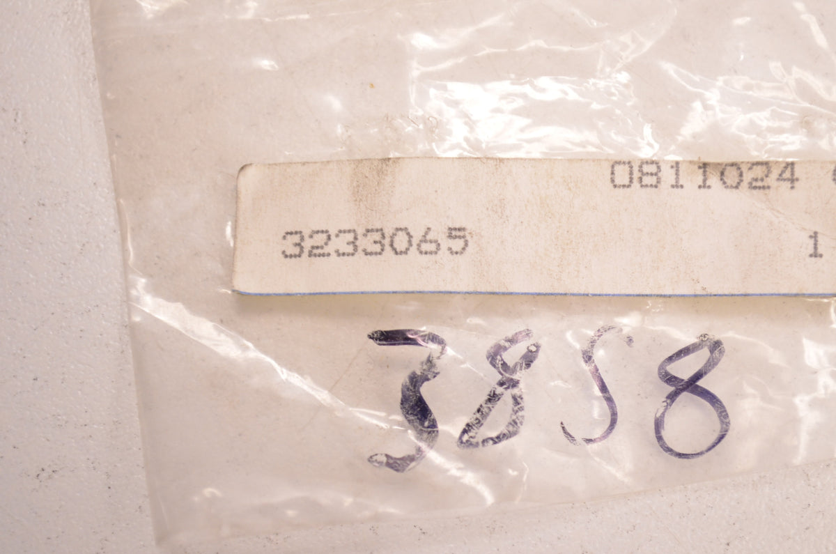 OEM Polaris 3233065 Holding Spring NOS