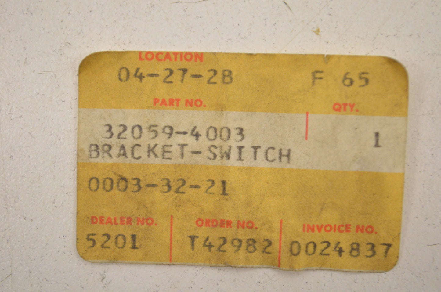 OEM Kawasaki 32059-4003 Switch Bracket NOS