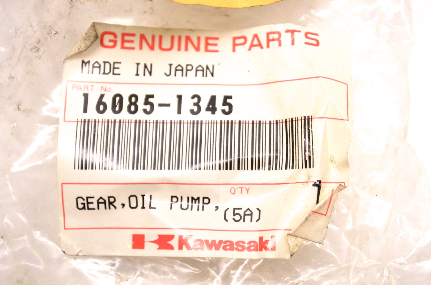 OEM Kawasaki 16085-1345 Oil Pump Gear 32T NOS