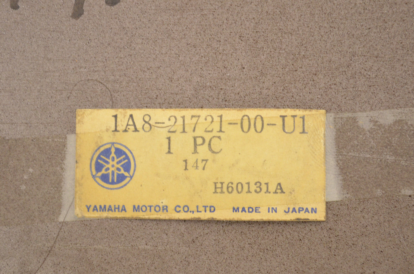 OEM Yamaha 1A8-21721-00-U1 Side Cover NOS