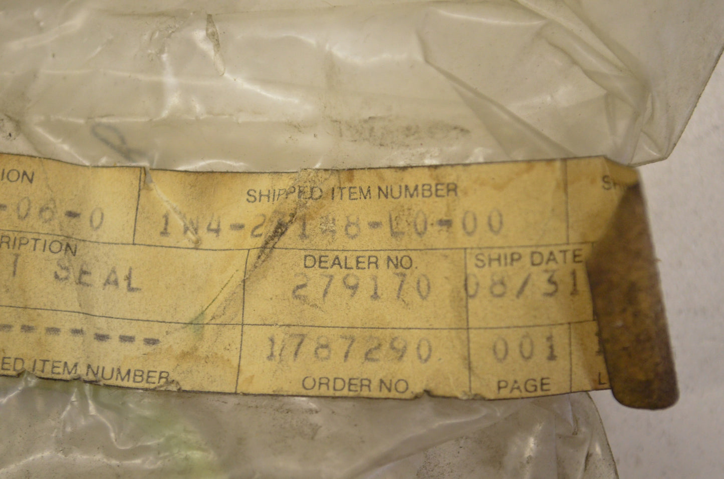 OEM Yamaha 1W4-23148-L0-00 Dust Seal Cover NOS