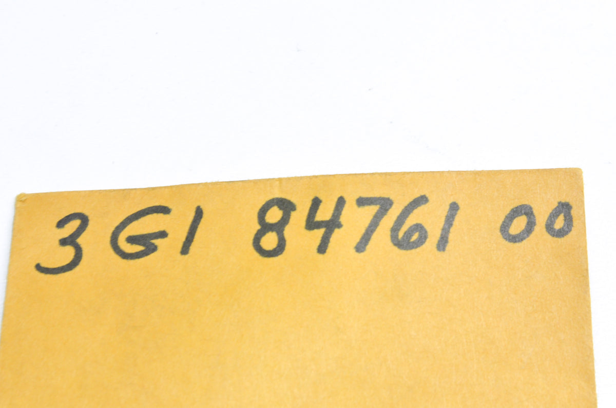 OEM Yamaha 3G1-84761-00-00 Bolt NOS