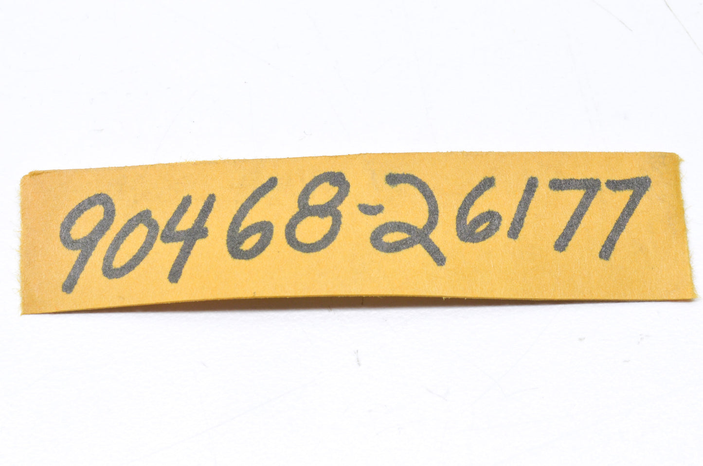 OEM Yamaha 90468-26177-00 Clip NOS