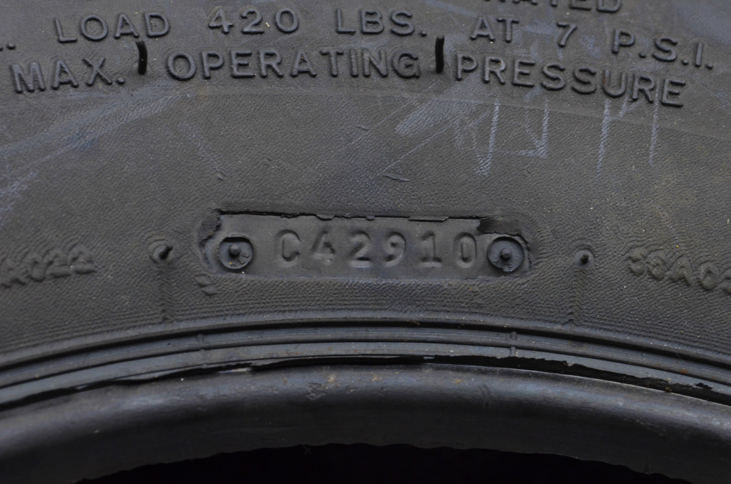 ITP ITP-645 Mud Lite 25X10-11 Tire NOS