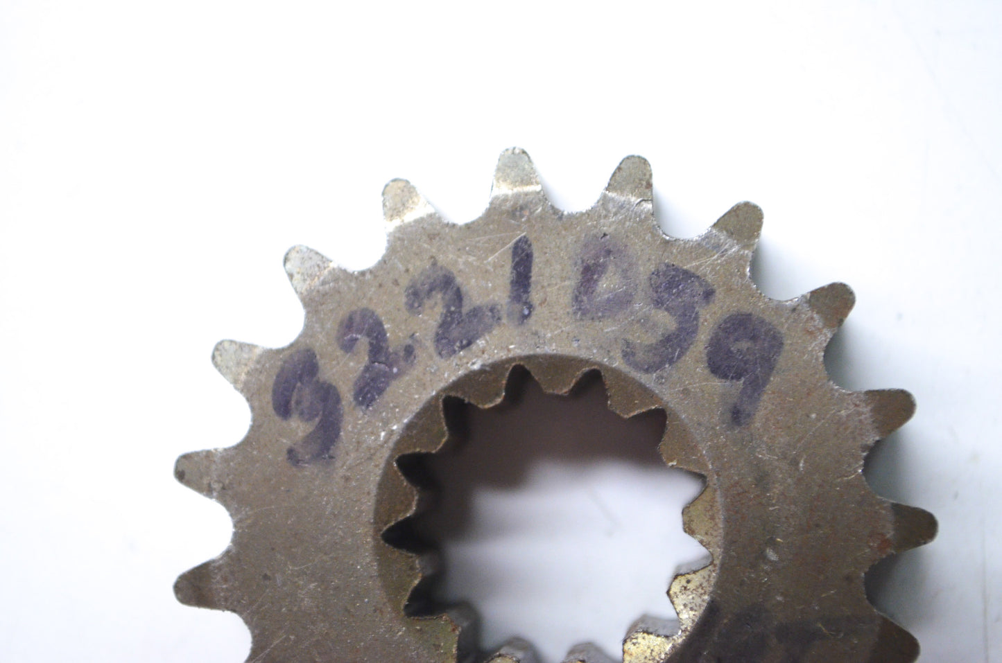 OEM Polaris 3221059 Sprocket 19T 13W NOS