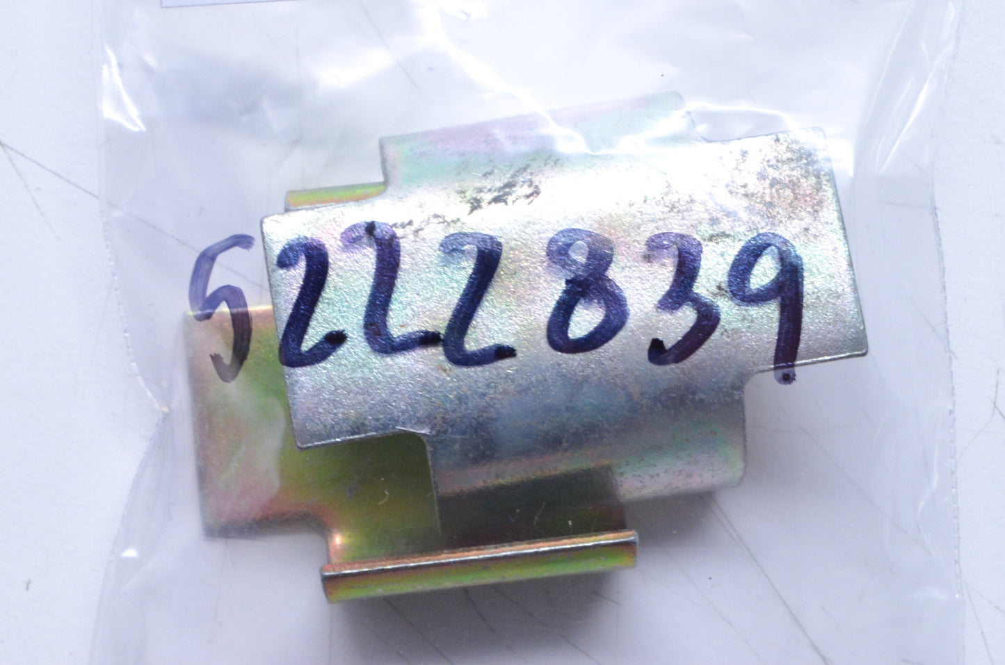 OEM Polaris 5222839 Camoplast Track Flat Clip NOS