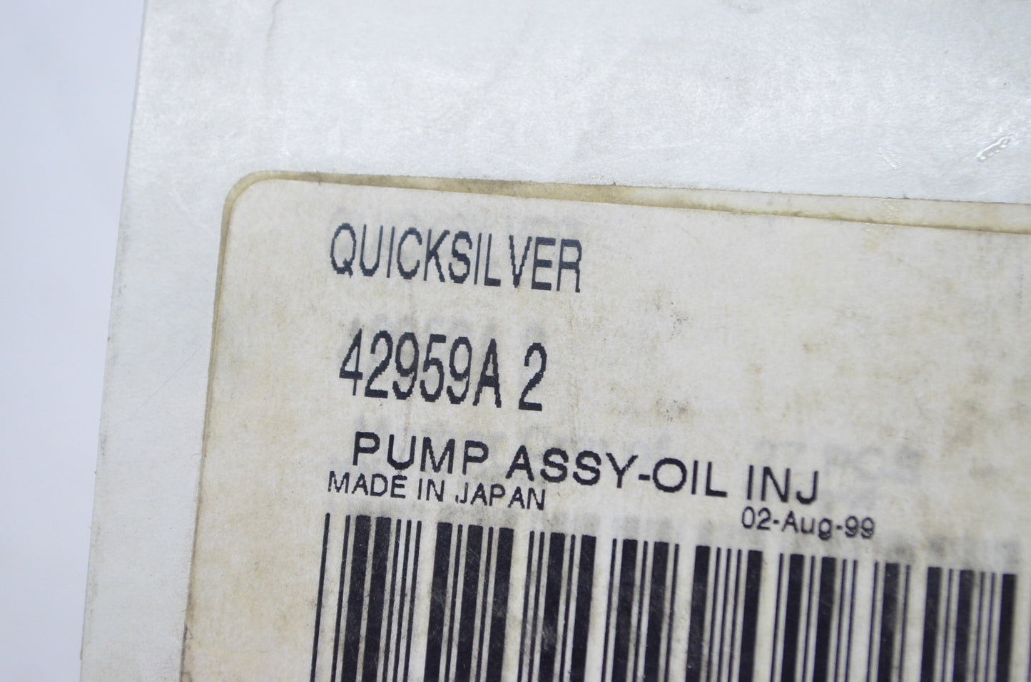 New OEM Mercury Oil Injection Pump Assembly NOS