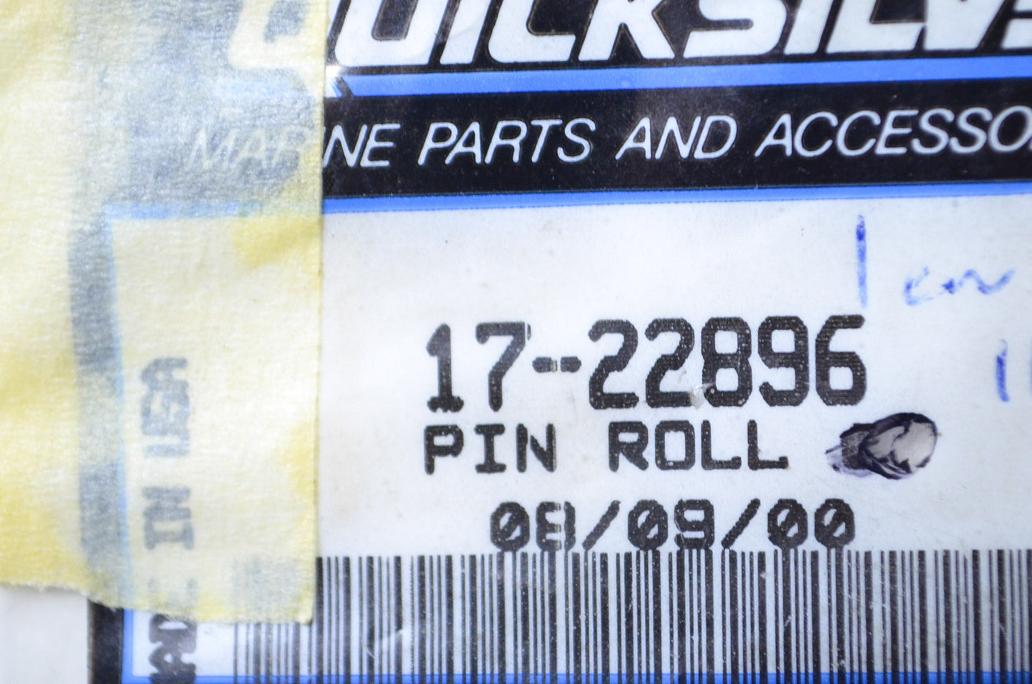 OEM Mercury 17-22896 Pin Qty 4 NOS