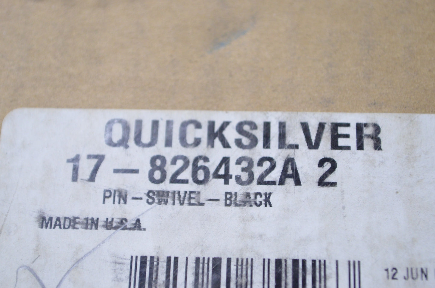 New OEM Mercury Swivel Pin Assembly NOS