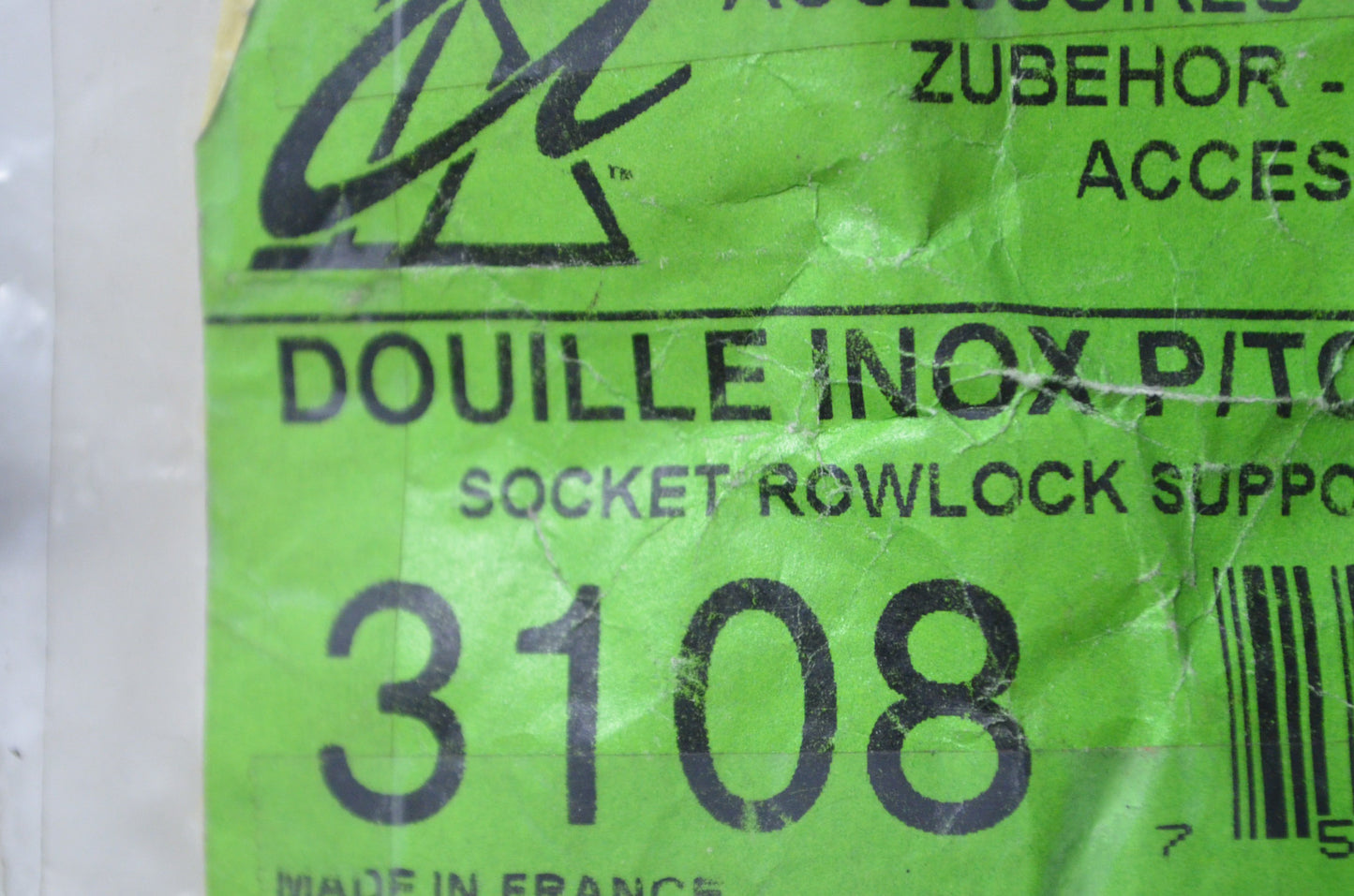 Zodiac Z3108 Rowlock Support Socket NOS
