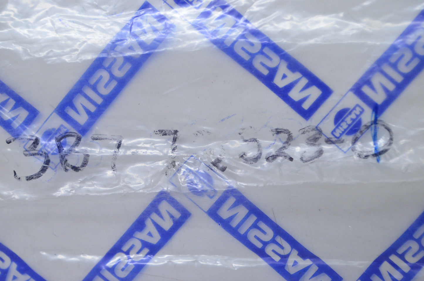 Nissan 3B7-72523-0, 3B7-72523 Fuel Gauge Kit NOS