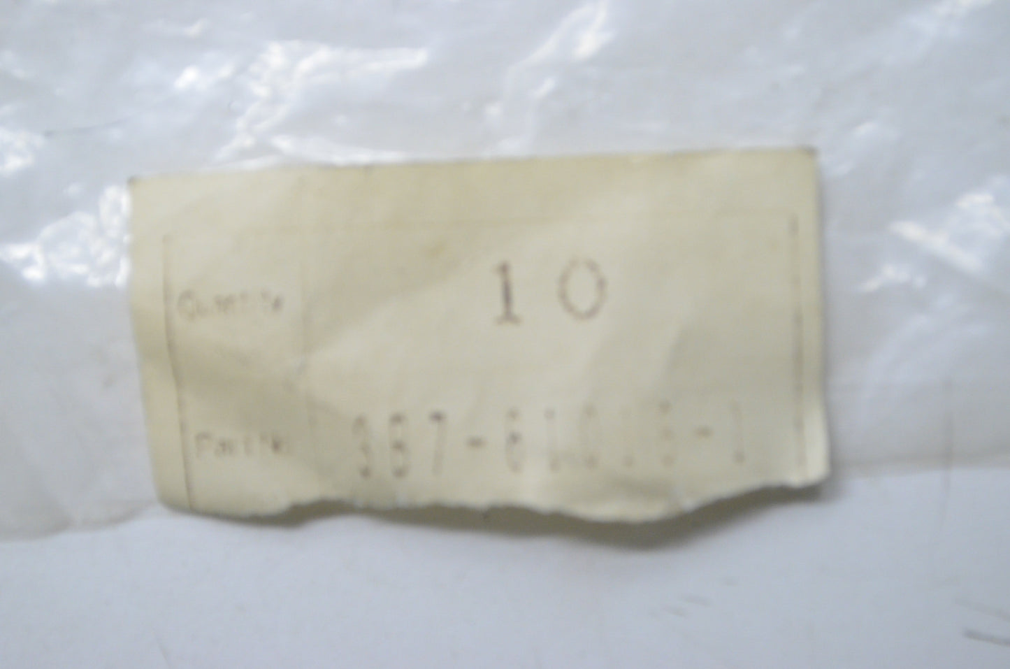 Tohatsu 3B7-61018-1, 3B7610181M Bolt NOS