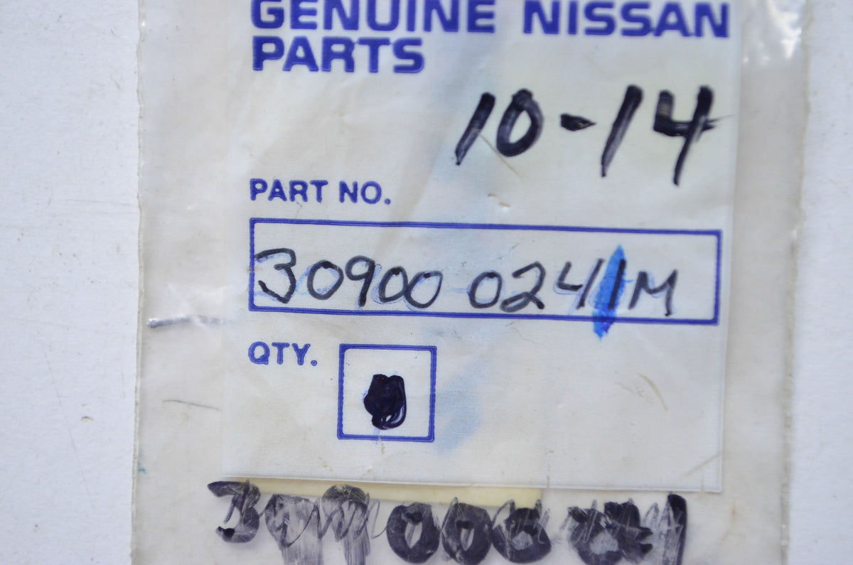 Nissan 30900-0241M Piston Clip Pin QTY 2 NOS