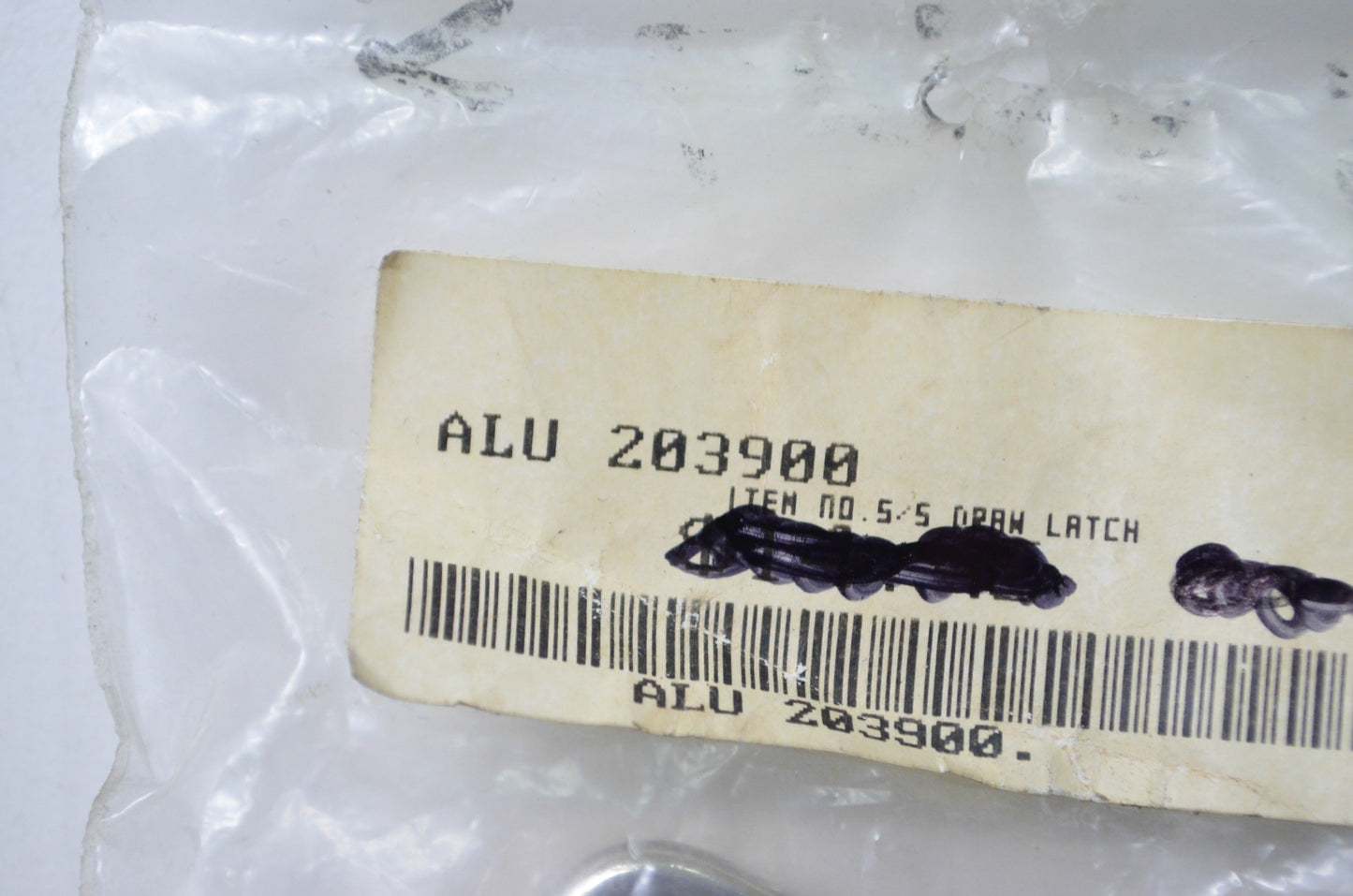 ALU 203900 Draw Latch NOS