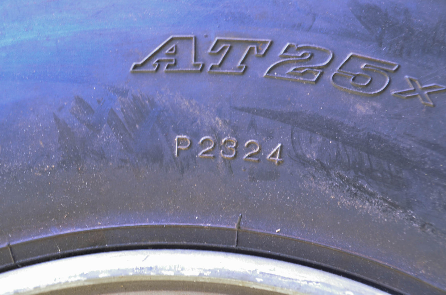 AT25X11-10 Tire & 10X8.5 Wheel Rim