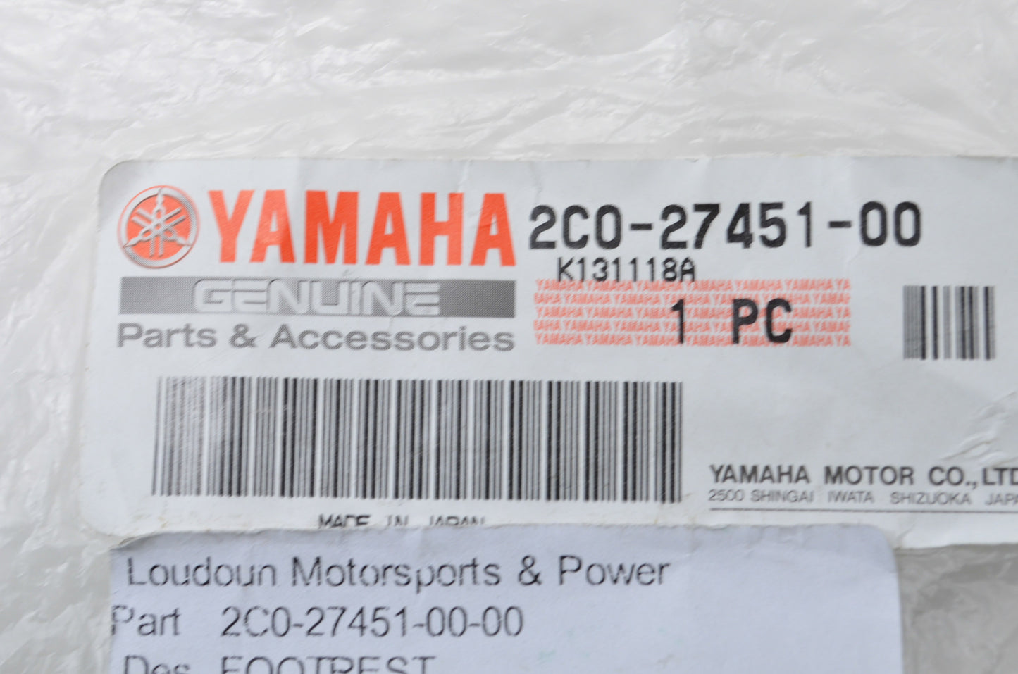 New OEM Yamaha 2C0-27451-00-00 Footrest NOS