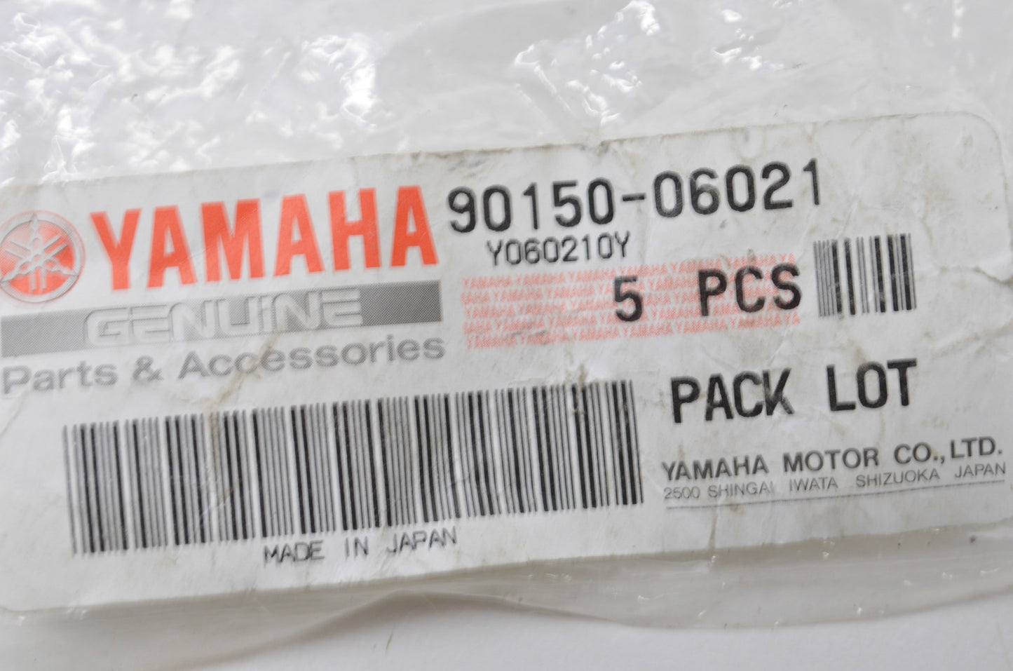 OEM Yamaha 90150-06021-00 Round Head Screw NOS