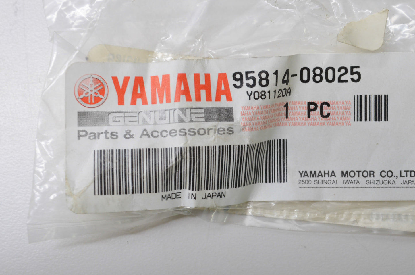 New OEM Yamaha 95814-08025-00 Flange Bolt NOS