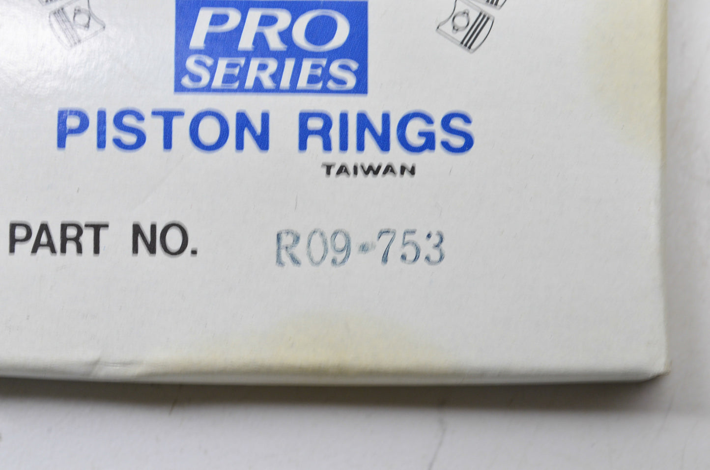 LeMans R09-753 Piston Ring Kit NOS