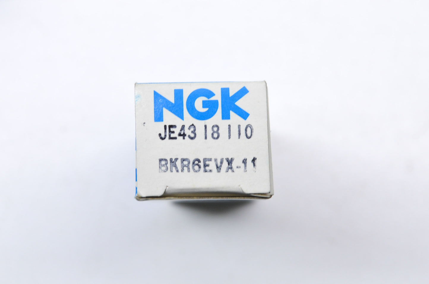 NGK JE4318110, BKR6EVX-11 Spark Plug Qty 3 NOS