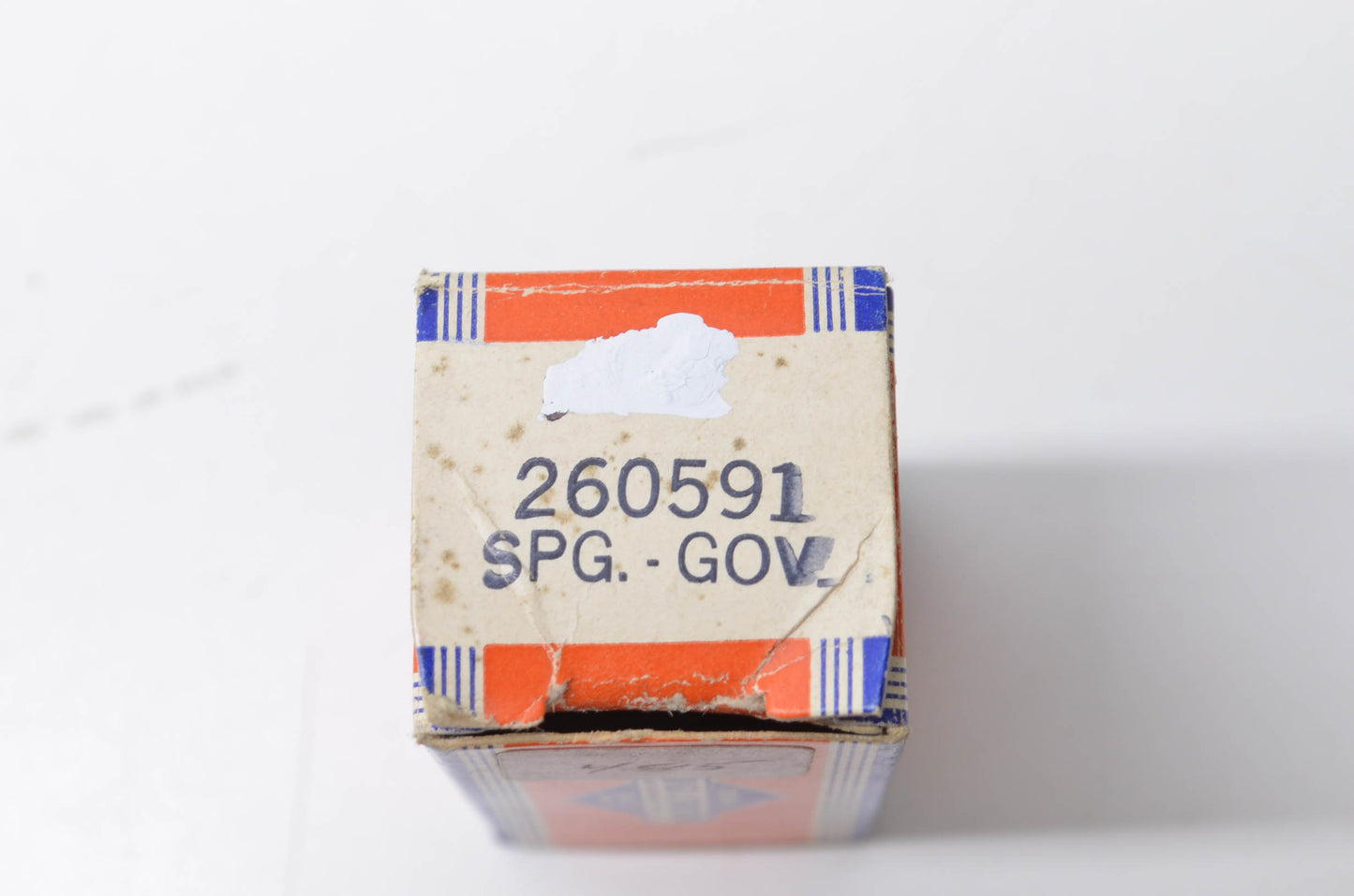 OEM Briggs & Stratton 260591 Spring NOS