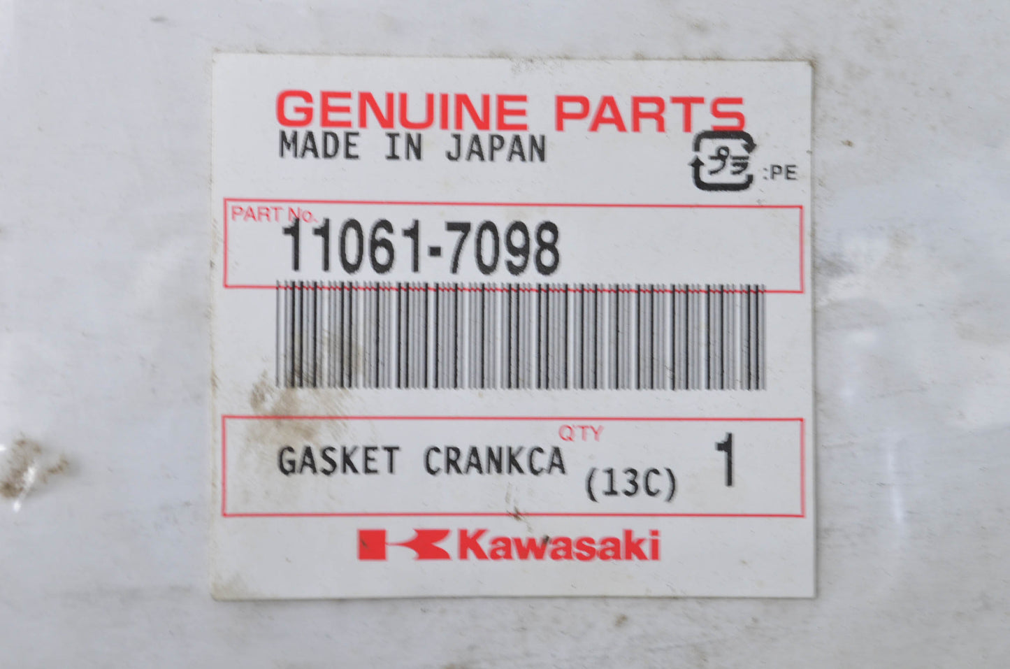 OEM Kawasaki 11061-7098 Crankcase Gasket NOS