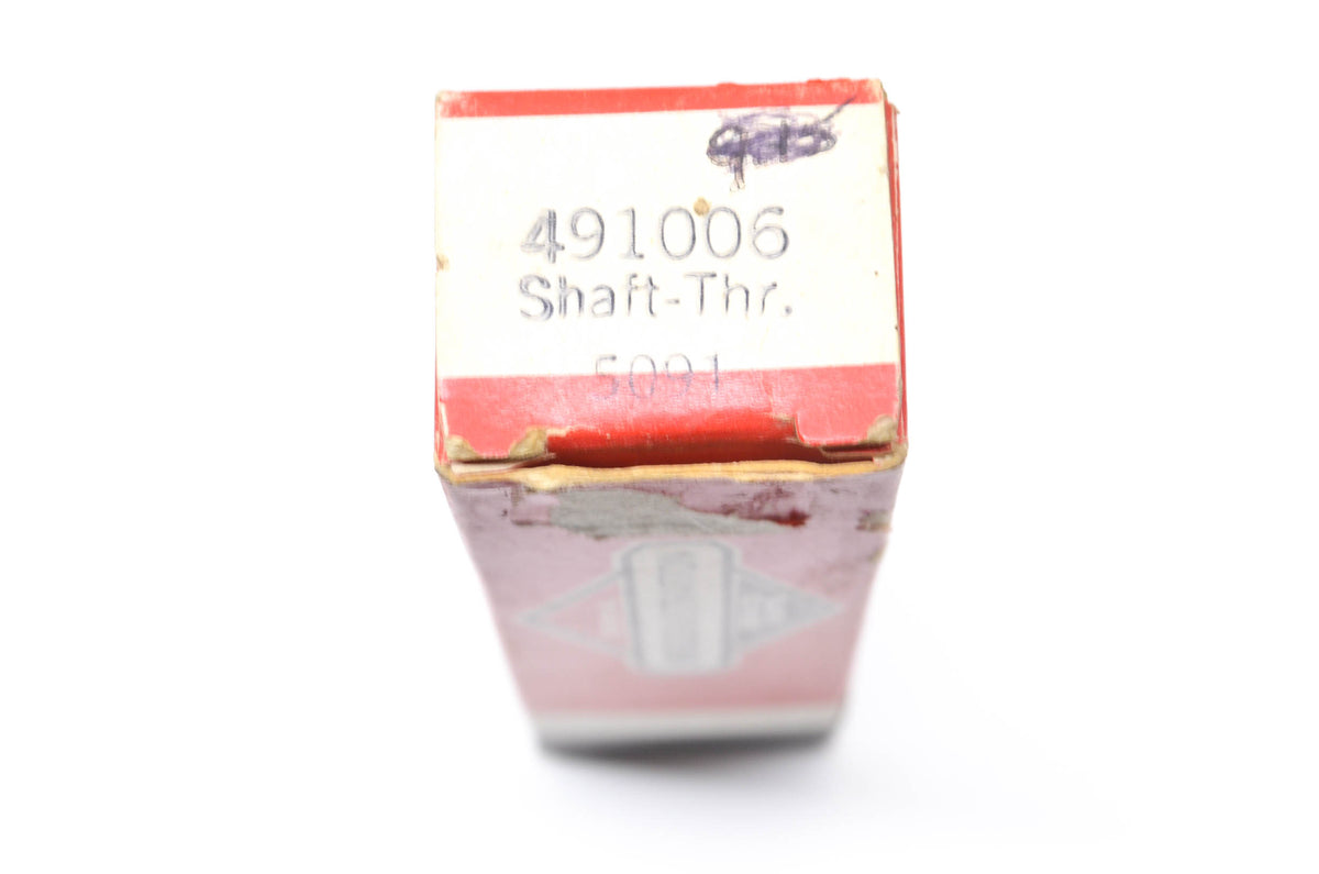 New OEM Briggs & Stratton 491006 Throttle Shaft NOS
