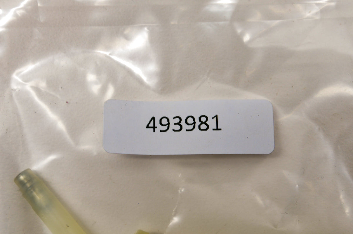 OEM Briggs & Stratton 493981 Fuel Pipe NOS