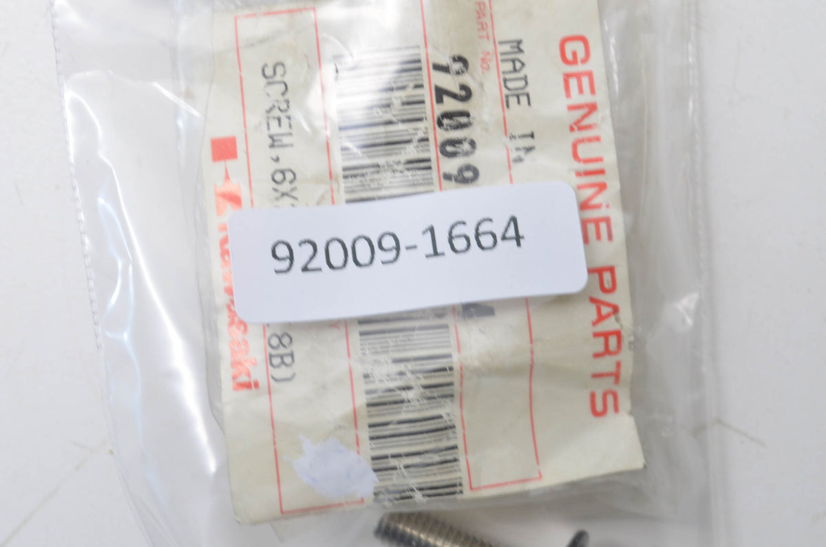 OEM Kawasaki 92009-1664 Screw NOS
