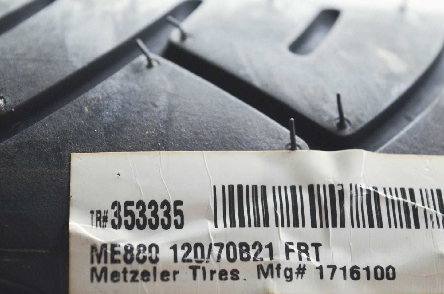 New Metzeler ME880F Marathon 120/70-21 M/C 62H Front Tire NOS